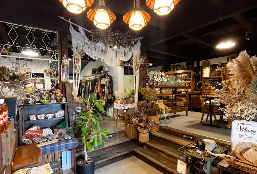 田川】古道具からハンドメイドまで。zakka comorebi - 筑豊情報