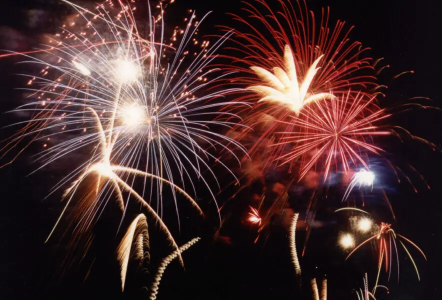 iizuka-hanabi2023_main-884x600