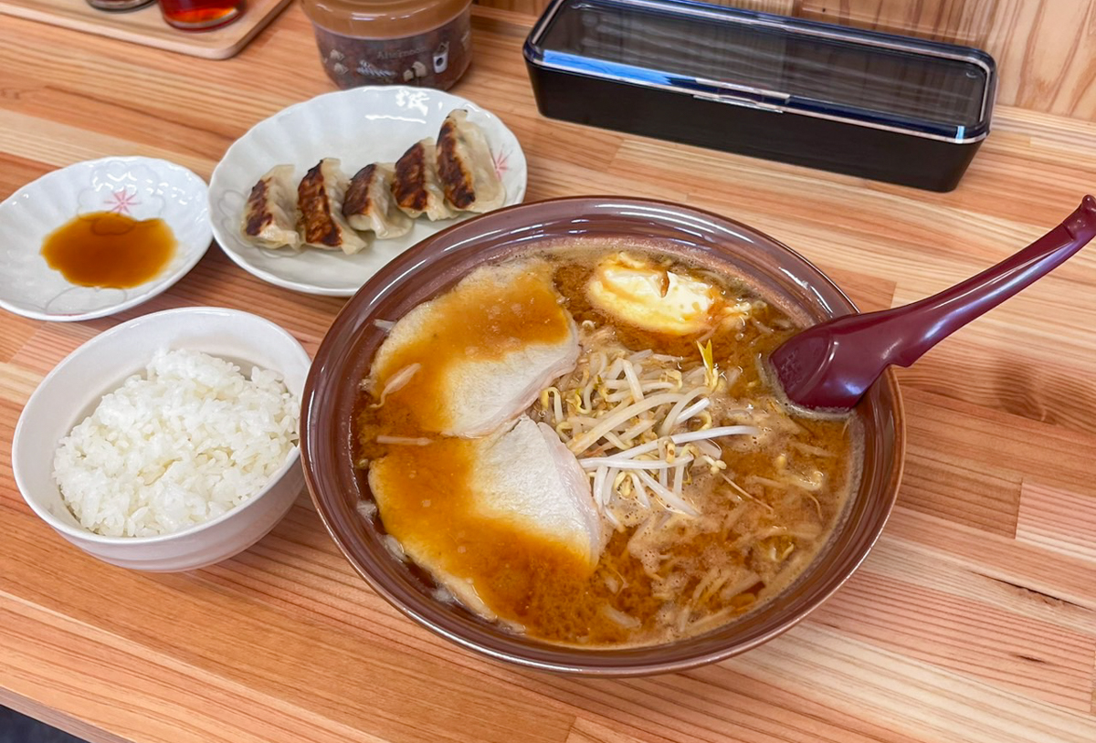 飯塚】あの人気ラーメン店が復活！！ポンポン亭若菜店のみそ定食
