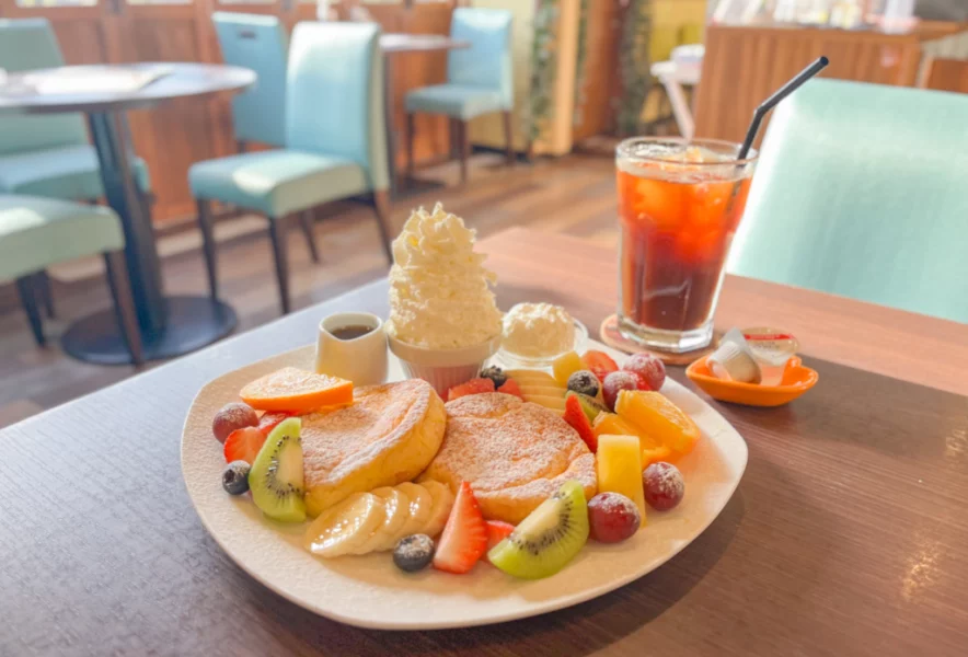 桂川】ハワイアンな空間でいただく極上のパンケーキ。LANIのフルーツ