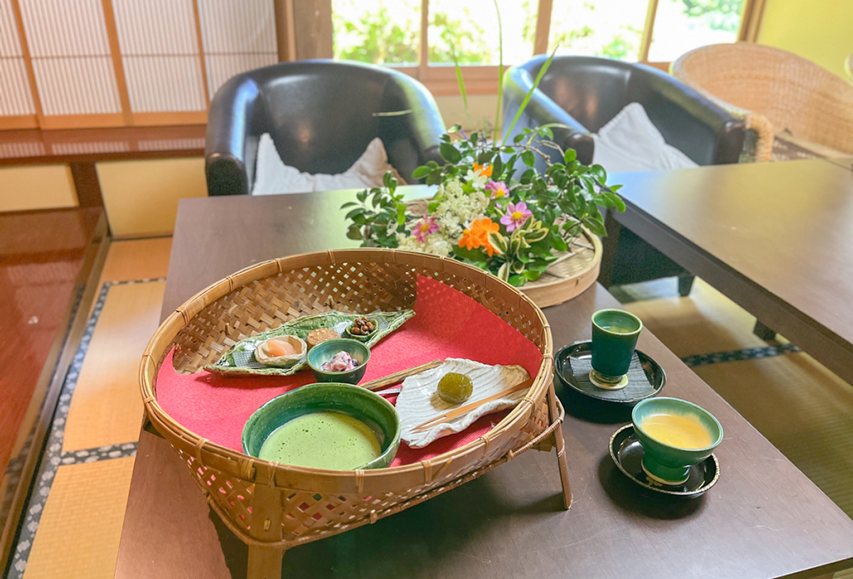 motohikogama-cafe_main.jpg