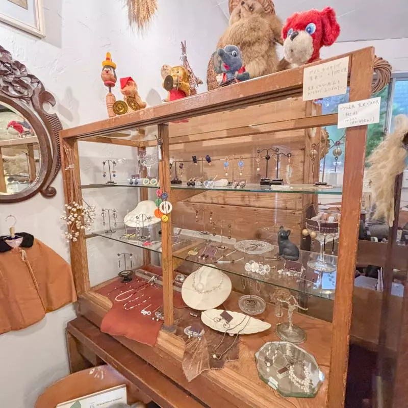 飯塚】時代を超えて愛される古道具に出会える「CELESTE」 - 筑豊情報