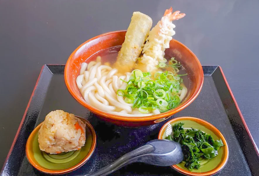 飯塚】極太ごぼう天の存在感と食べごたえ！麺和田や 飯塚店の｢海老